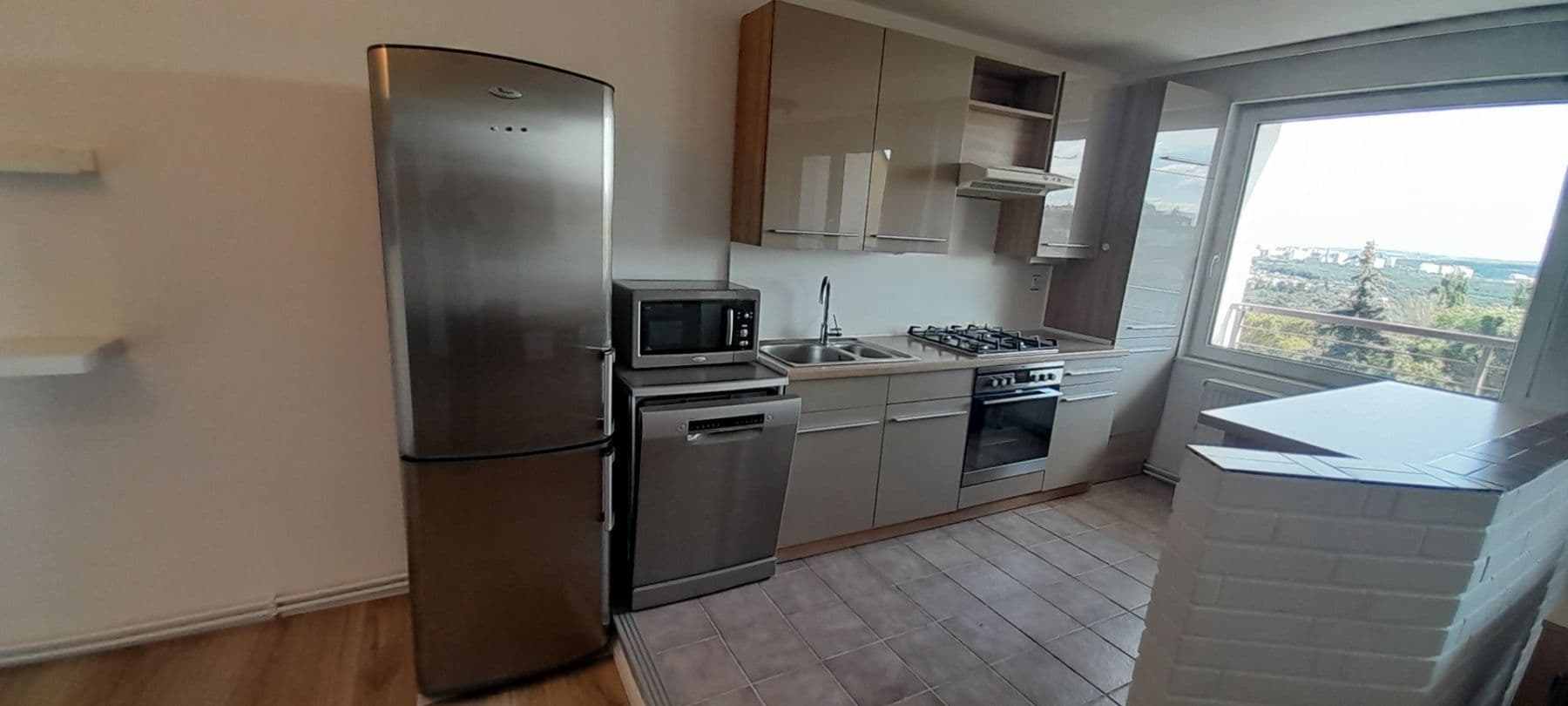 2 bedroom with open-plan kitchen flat to rent, 78 m², Lumiérů, Prague, Prague 2 bedroom with open-plan kitchen flat to rent, 78 m², Lumiérů, Prague, Prague