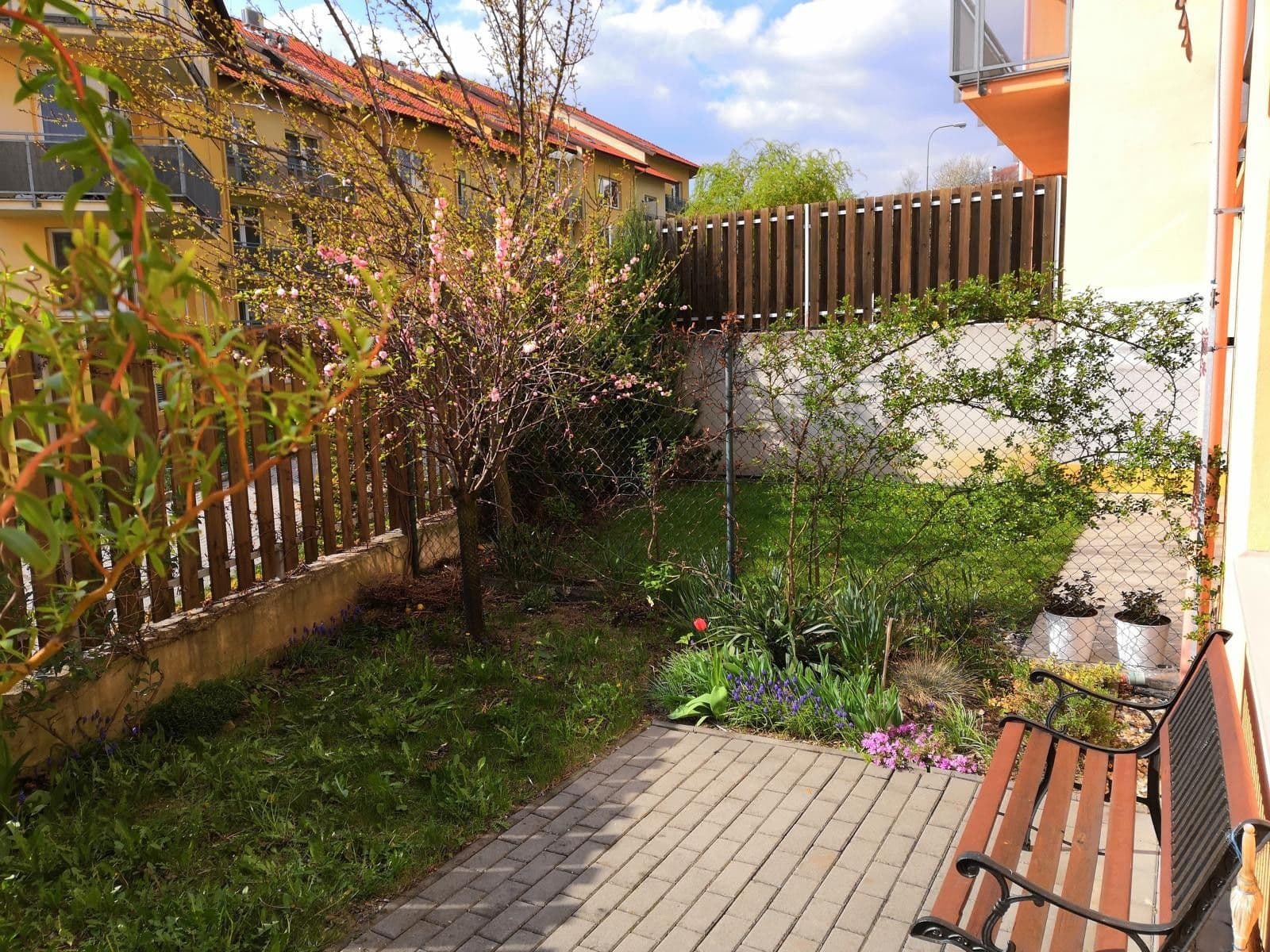 Studio flat for sale, 39 m², Hrázka, Brno, Jihomoravský Region Studio flat for sale, 39 m², Hrázka, Brno, Jihomoravský Region