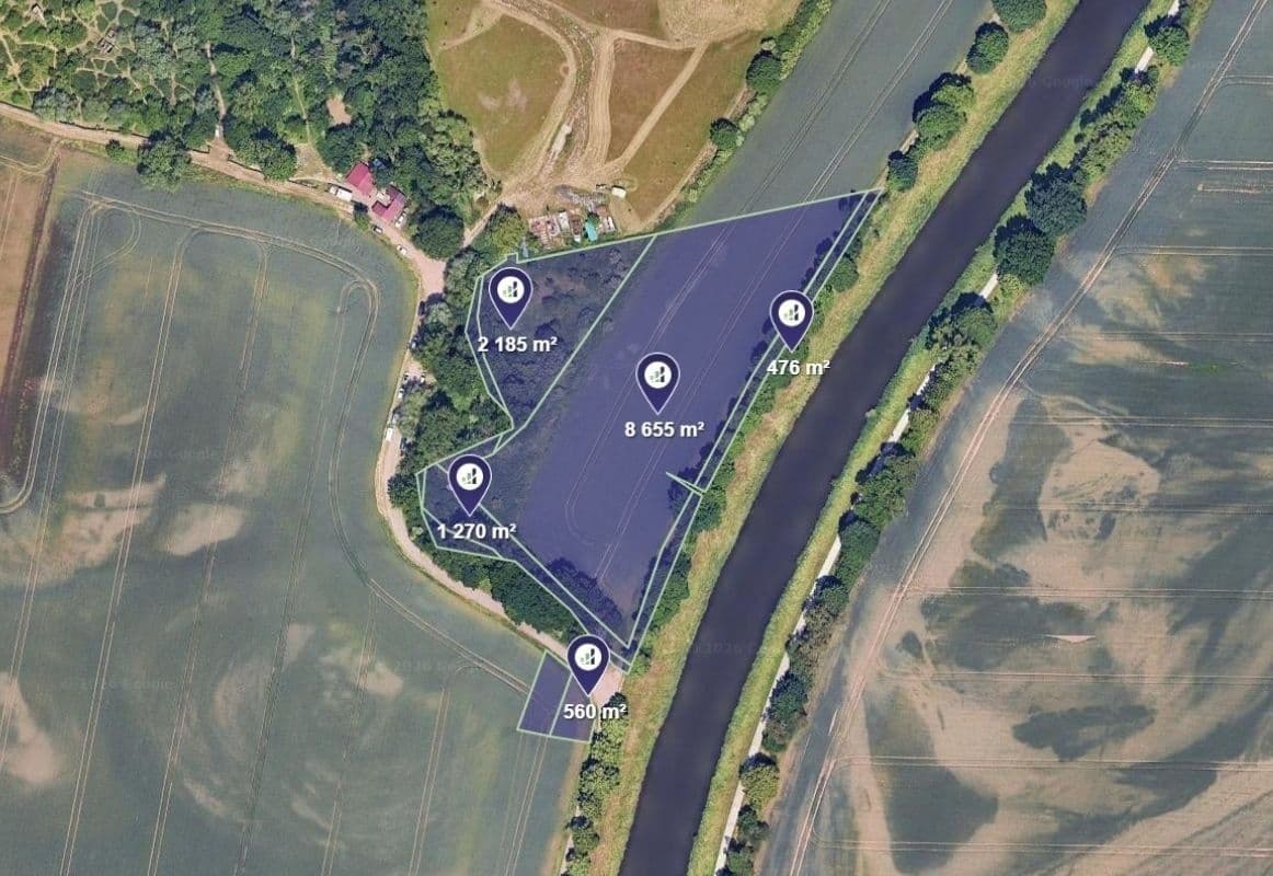 plot for sale, 3,359 m², Hradec Králové, Královéhradecký Region plot for sale, 3,359 m², Hradec Králové, Královéhradecký Region