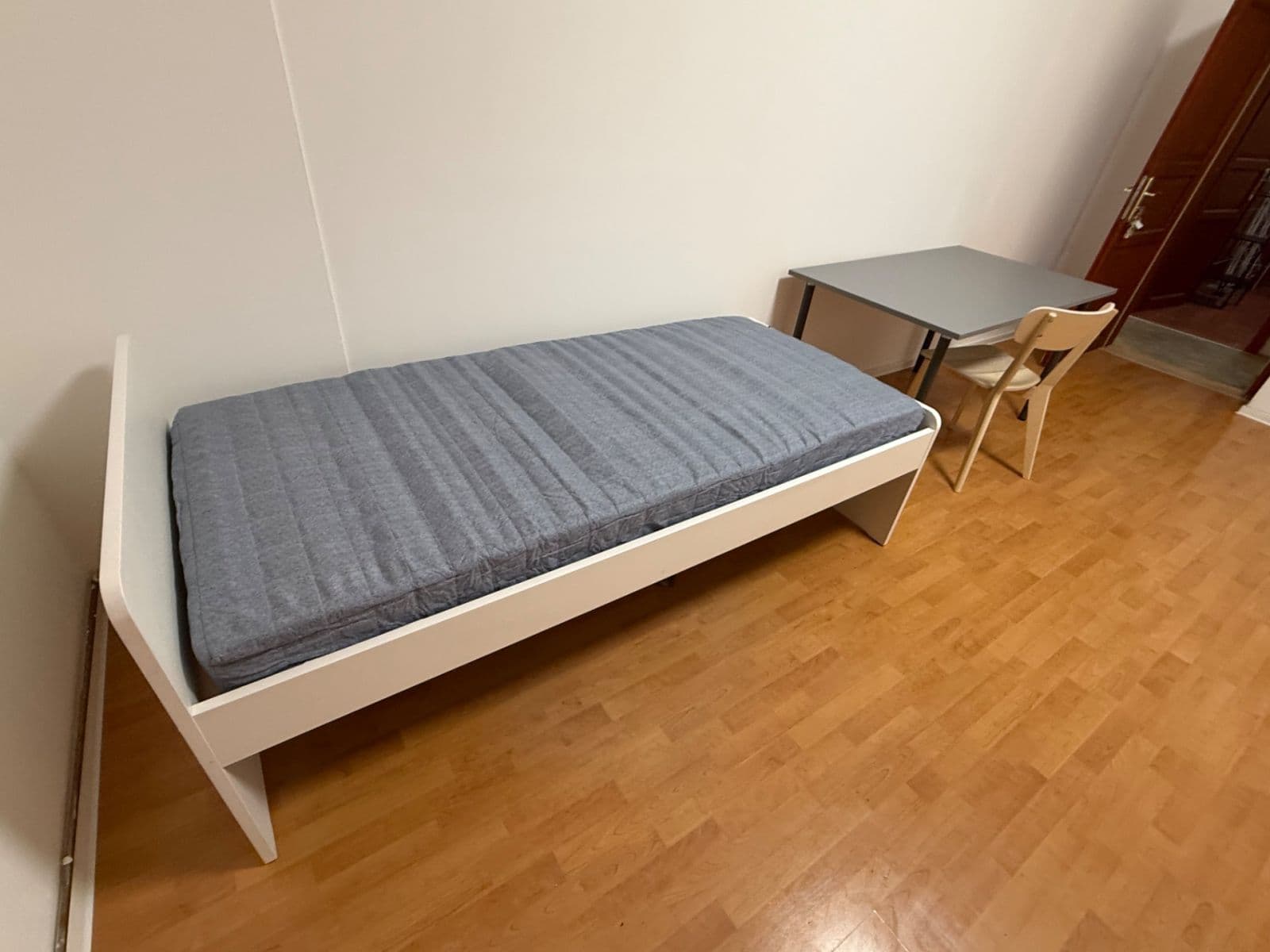 Studio flat to rent, 20 m², Sokolovská, Prague, Prague Studio flat to rent, 20 m², Sokolovská, Prague, Prague
