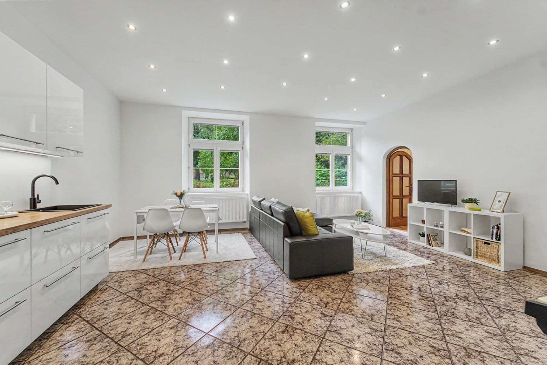 1 bedroom with open-plan kitchen flat for sale, 60 m², Lounských, Prague, Prague 1 bedroom with open-plan kitchen flat for sale, 60 m², Lounských, Prague, Prague