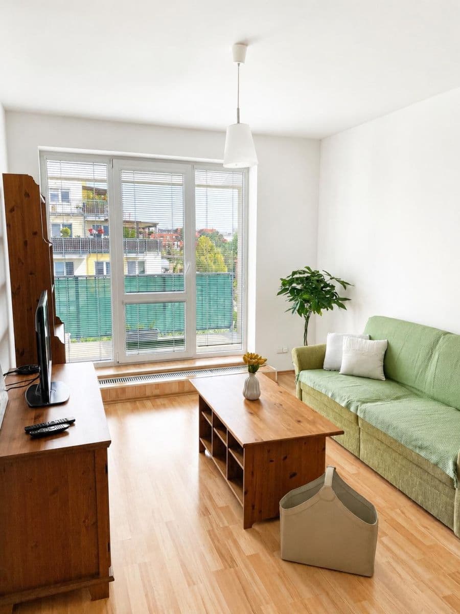 1 bedroom with open-plan kitchen flat to rent, 52 m², Dělená, Prague, Prague 1 bedroom with open-plan kitchen flat to rent, 52 m², Dělená, Prague, Prague