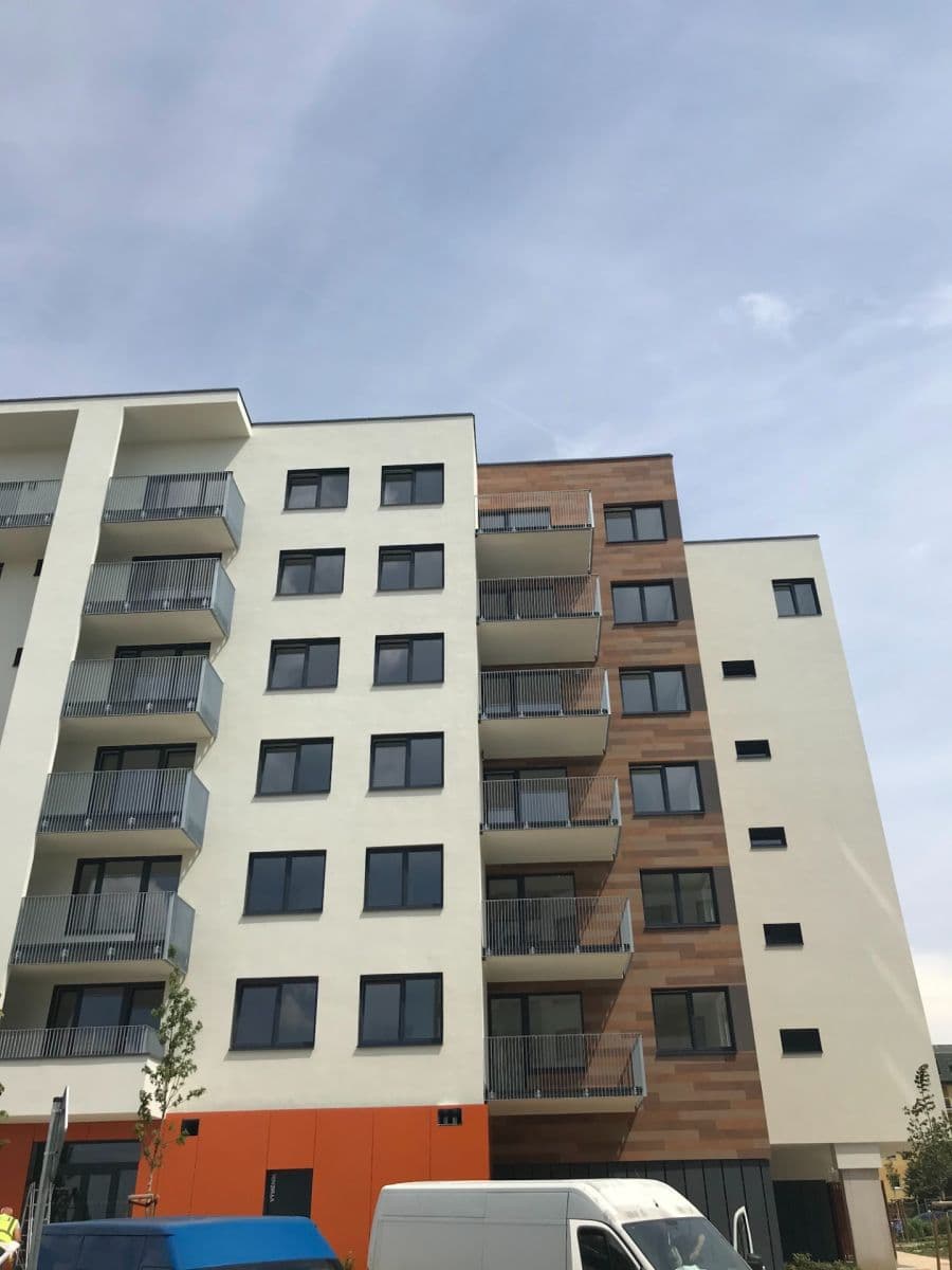 3 bedroom with open-plan kitchen flat to rent, 110 m², Hugo Haase, Prague, Prague 3 bedroom with open-plan kitchen flat to rent, 110 m², Hugo Haase, Prague, Prague