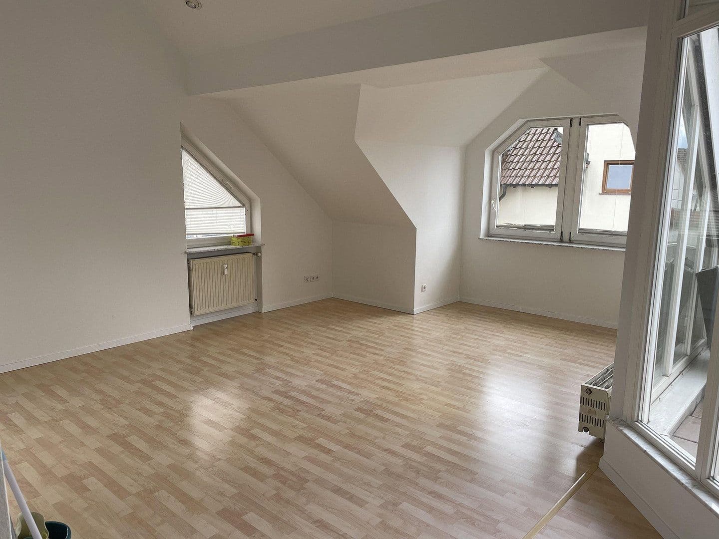 2 bedroom with open-plan kitchen flat to rent, 98 m², Obergasse 7, Mainhausen, Hesse 2 bedroom with open-plan kitchen flat to rent, 98 m², Obergasse 7, Mainhausen, Hesse