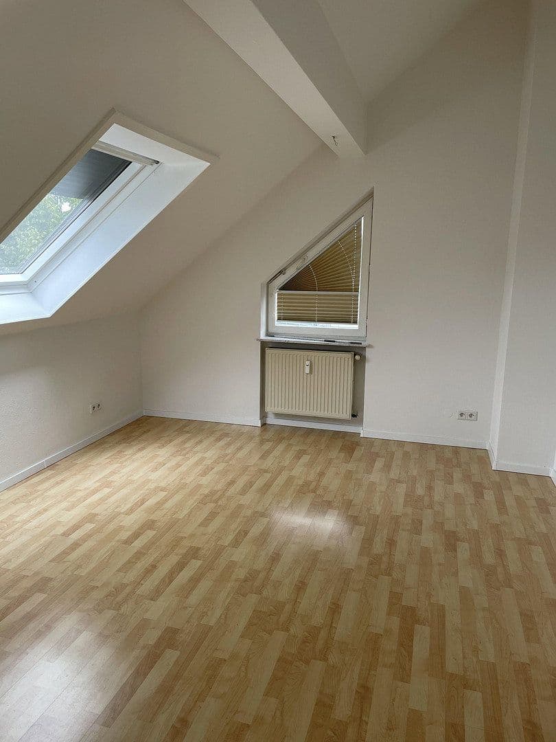 2 bedroom with open-plan kitchen flat to rent, 98 m², Obergasse 7, Mainhausen, Hesse 2 bedroom with open-plan kitchen flat to rent, 98 m², Obergasse 7, Mainhausen, Hesse