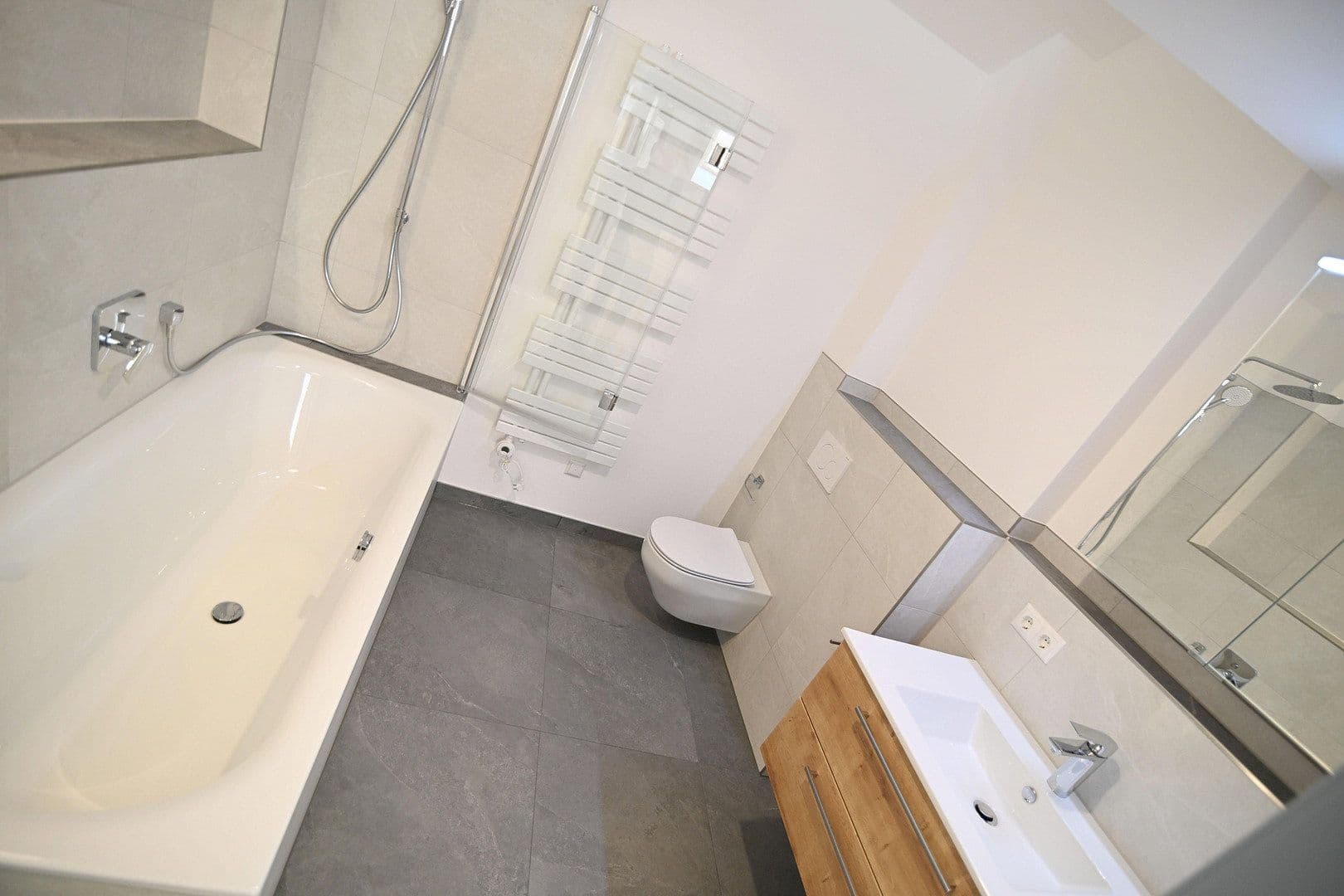 4 bedroom flat to rent, 152 m², Untere-Hauptstraße 26-28, Freising, Bavaria 4 bedroom flat to rent, 152 m², Untere-Hauptstraße 26-28, Freising, Bavaria