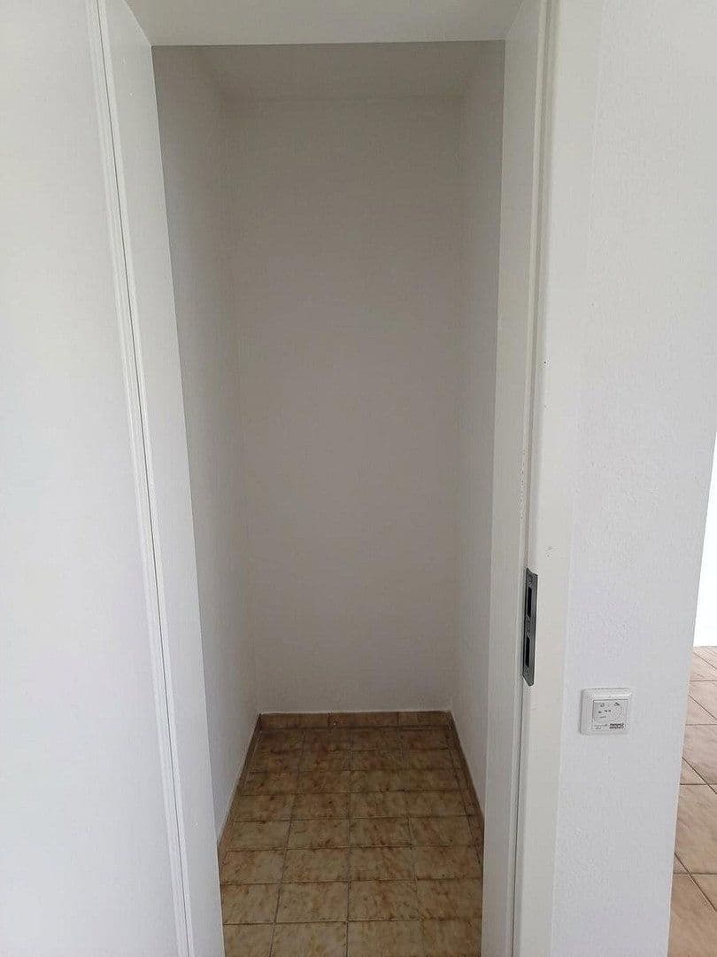 3 bedroom flat to rent, 95 m², Bahnhofstraße 19-21, Castrop-Rauxel, North Rhine-Westphalia 3 bedroom flat to rent, 95 m², Bahnhofstraße 19-21, Castrop-Rauxel, North Rhine-Westphalia