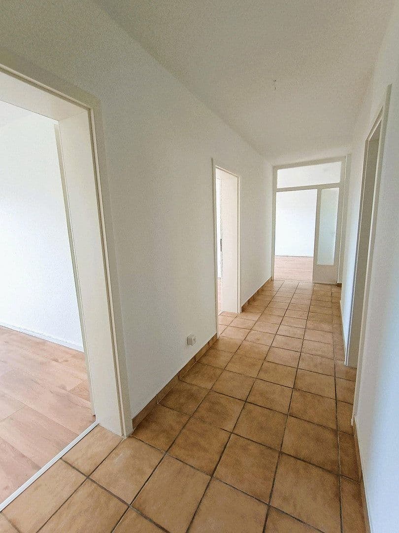 3 bedroom flat to rent, 95 m², Bahnhofstraße 19-21, Castrop-Rauxel, North Rhine-Westphalia 3 bedroom flat to rent, 95 m², Bahnhofstraße 19-21, Castrop-Rauxel, North Rhine-Westphalia