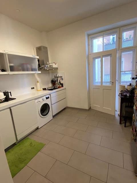 3 bedroom with open-plan kitchen flat to rent, 154 m², München, Bavaria 3 bedroom with open-plan kitchen flat to rent, 154 m², München, Bavaria