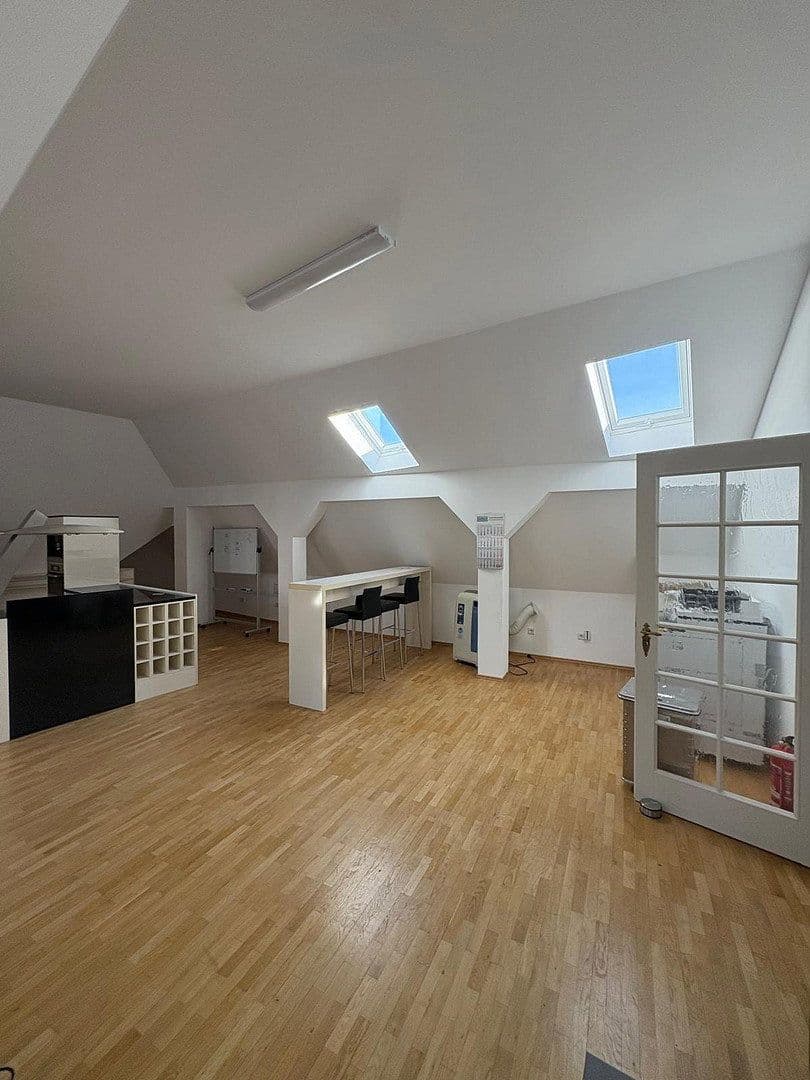 office to rent, 110 m², Dresden, Saxony office to rent, 110 m², Dresden, Saxony
