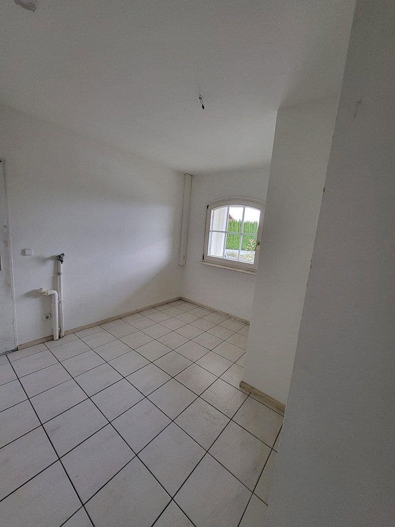 house to rent, 150 m², Feuerdornweg 4, Ravenstein, Baden-Württemberg house to rent, 150 m², Feuerdornweg 4, Ravenstein, Baden-Württemberg