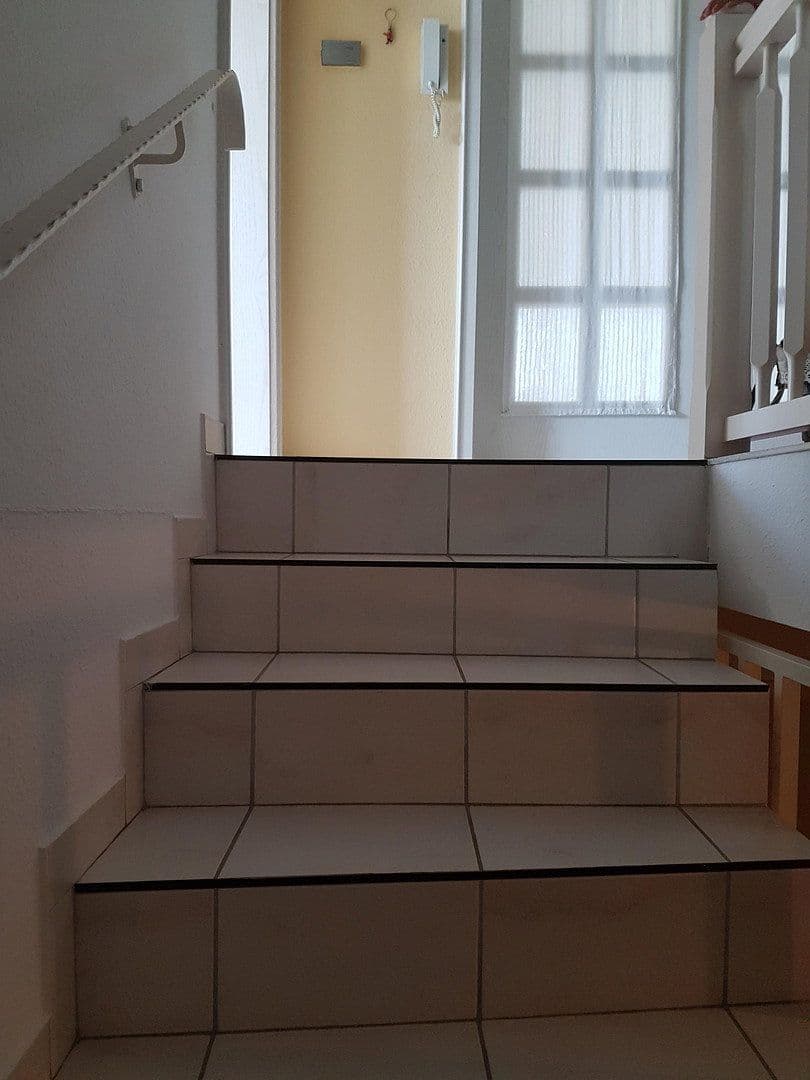 house to rent, 150 m², Feuerdornweg 4, Ravenstein, Baden-Württemberg house to rent, 150 m², Feuerdornweg 4, Ravenstein, Baden-Württemberg