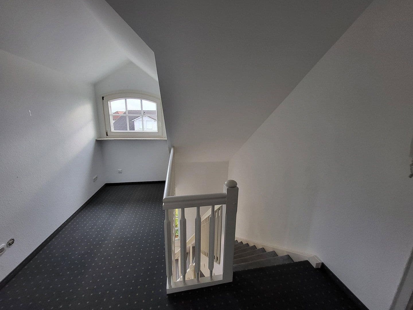house to rent, 150 m², Feuerdornweg 4, Ravenstein, Baden-Württemberg house to rent, 150 m², Feuerdornweg 4, Ravenstein, Baden-Württemberg