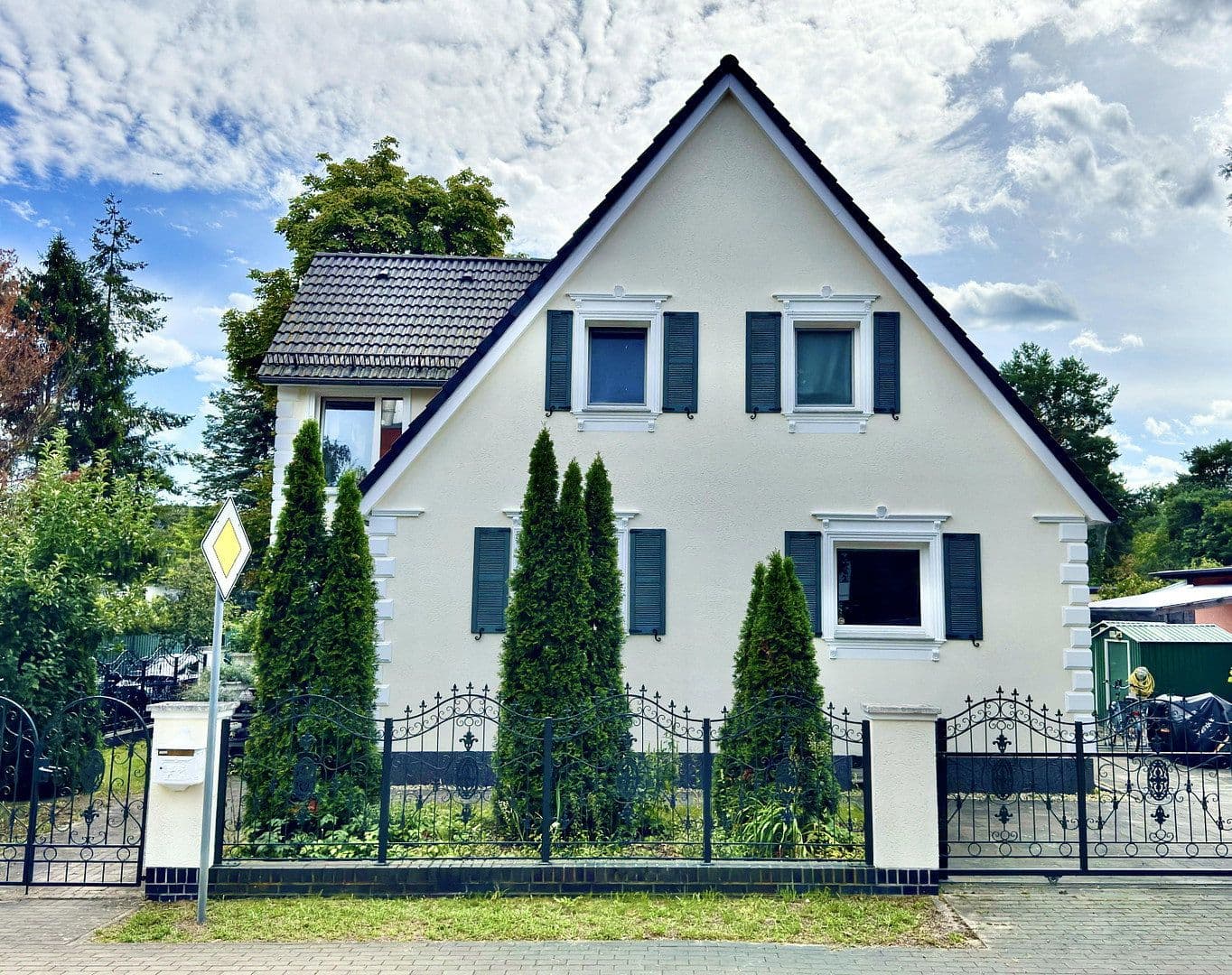 house for sale, 300 m², Alice-Bloch-Str.11, Nuthetal, Brandenburg house for sale, 300 m², Alice-Bloch-Str.11, Nuthetal, Brandenburg