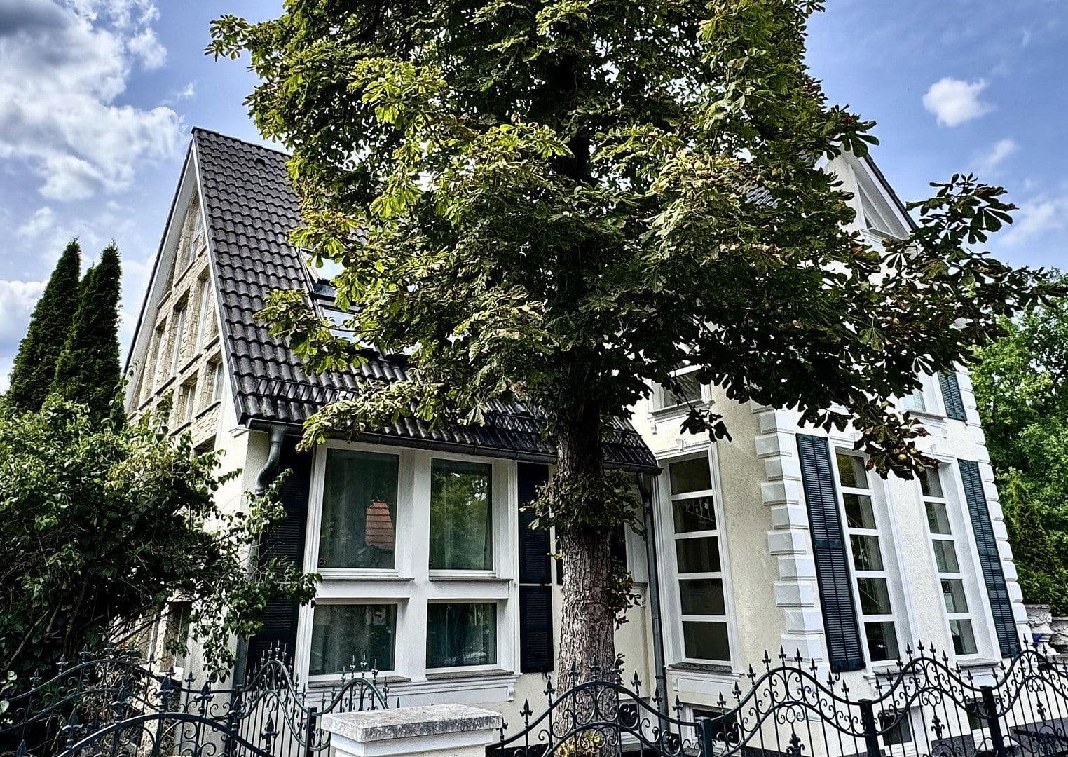 house for sale, 300 m², Alice-Bloch-Str.11, Nuthetal, Brandenburg house for sale, 300 m², Alice-Bloch-Str.11, Nuthetal, Brandenburg