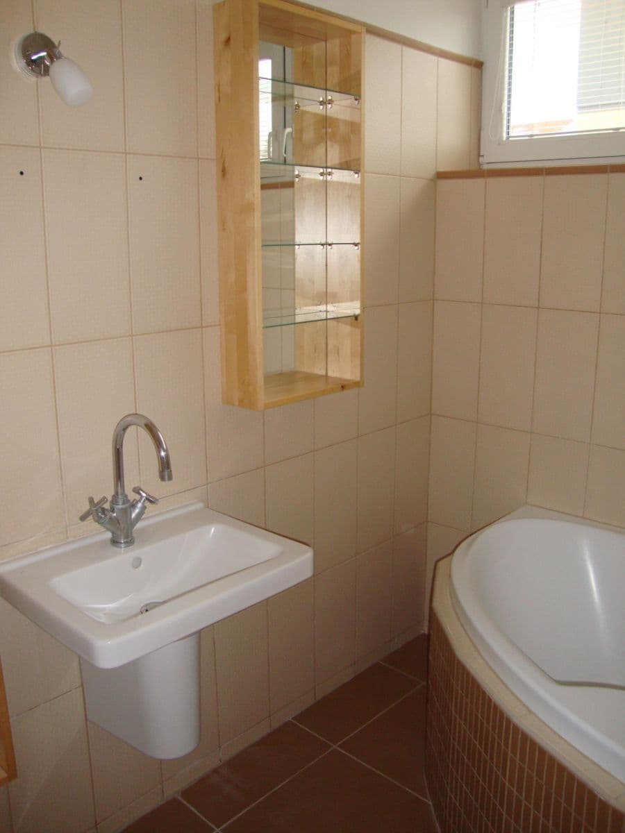 2 bedroom flat to rent, 58 m², Vrábská, Brandýs nad Labem-Stará Boleslav, Středočeský Region 2 bedroom flat to rent, 58 m², Vrábská, Brandýs nad Labem-Stará Boleslav, Středočeský Region