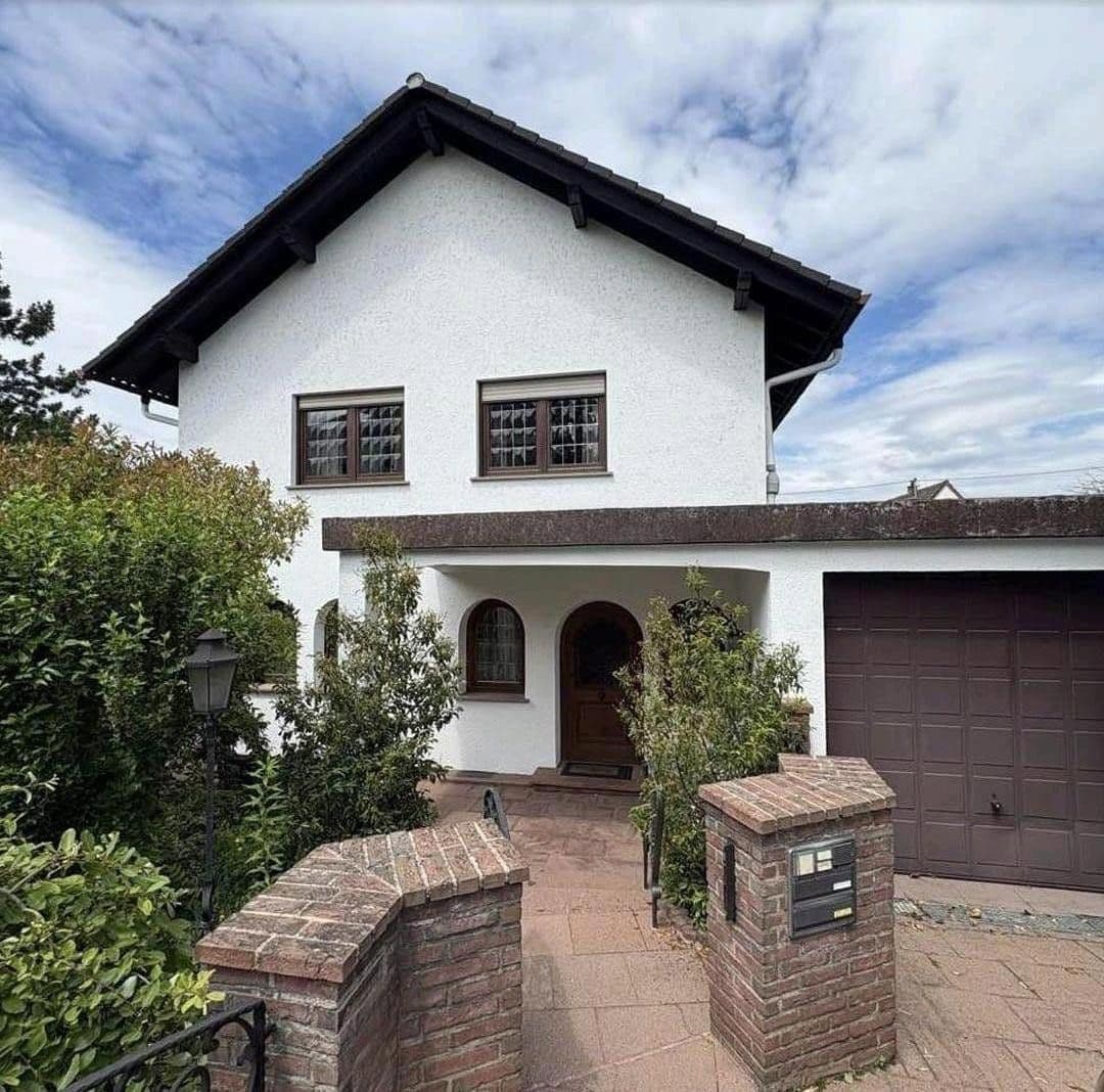 house for sale, 195 m², Ingelheim am Rhein, Rhineland-Palatinate house for sale, 195 m², Ingelheim am Rhein, Rhineland-Palatinate