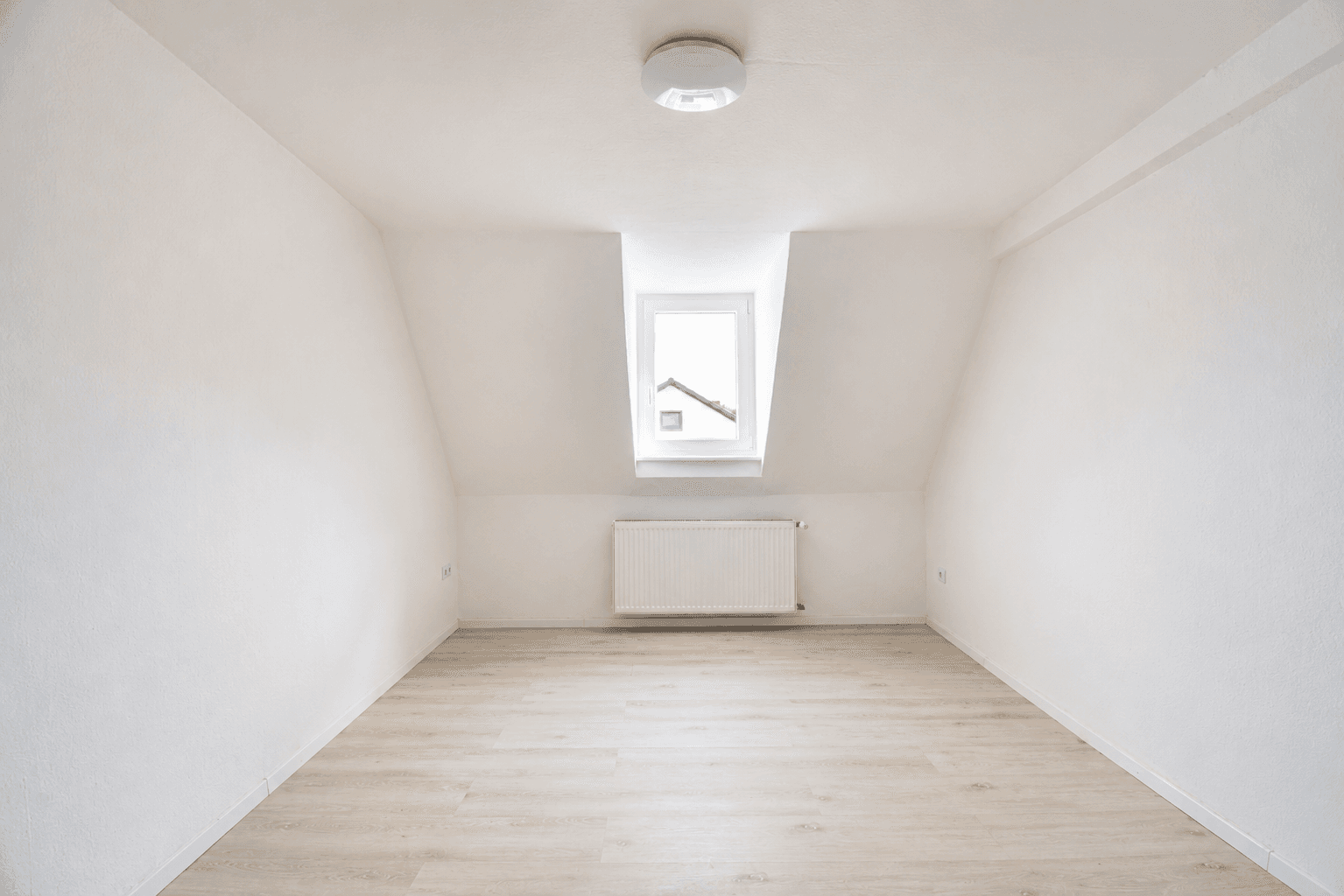 2 bedroom flat to rent, 74 m², Lingenfeld, Rhineland-Palatinate 2 bedroom flat to rent, 74 m², Lingenfeld, Rhineland-Palatinate