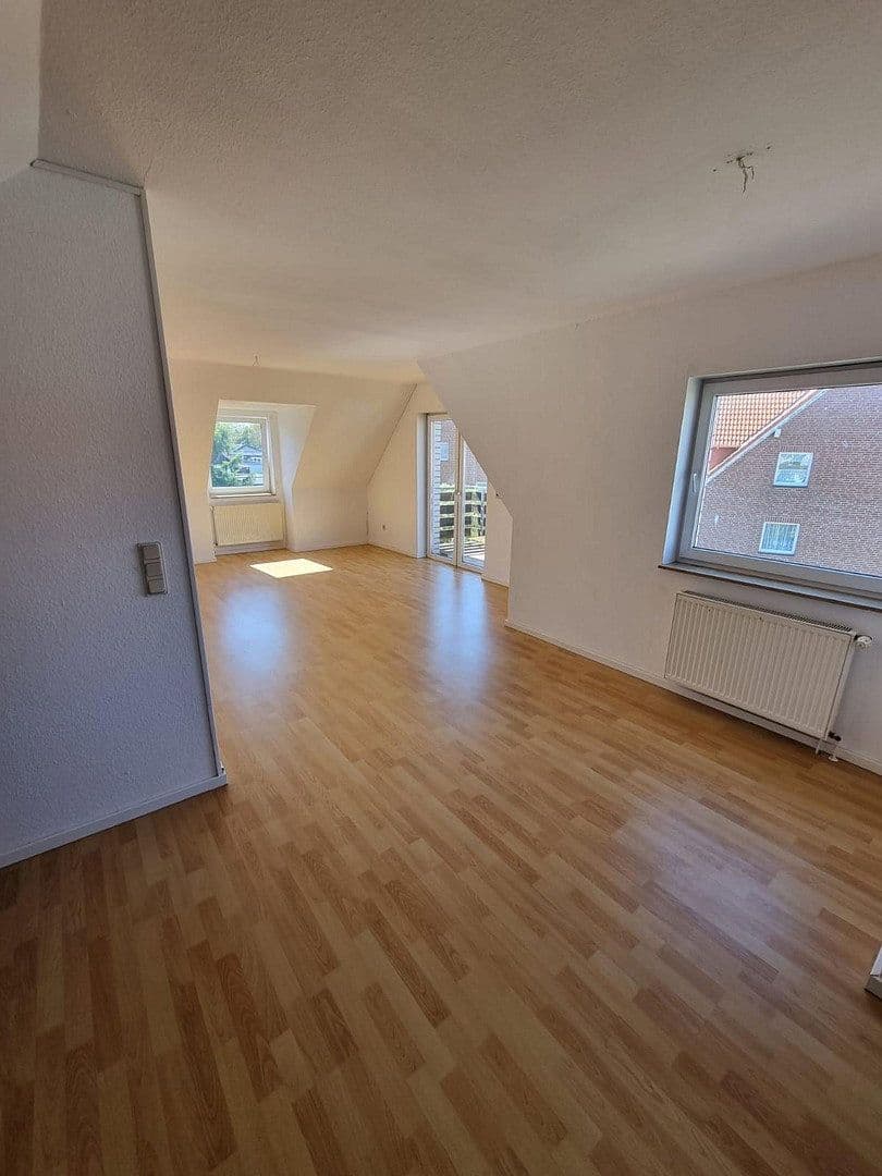 3 bedroom flat to rent, 98 m², Schwalbenweg, Bördeland, Saxony-Anhalt 3 bedroom flat to rent, 98 m², Schwalbenweg, Bördeland, Saxony-Anhalt