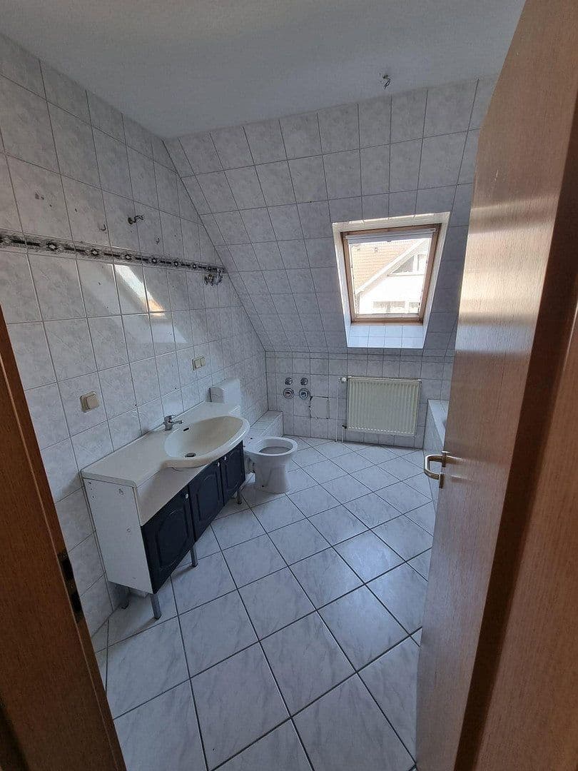 3 bedroom flat to rent, 98 m², Schwalbenweg, Bördeland, Saxony-Anhalt 3 bedroom flat to rent, 98 m², Schwalbenweg, Bördeland, Saxony-Anhalt