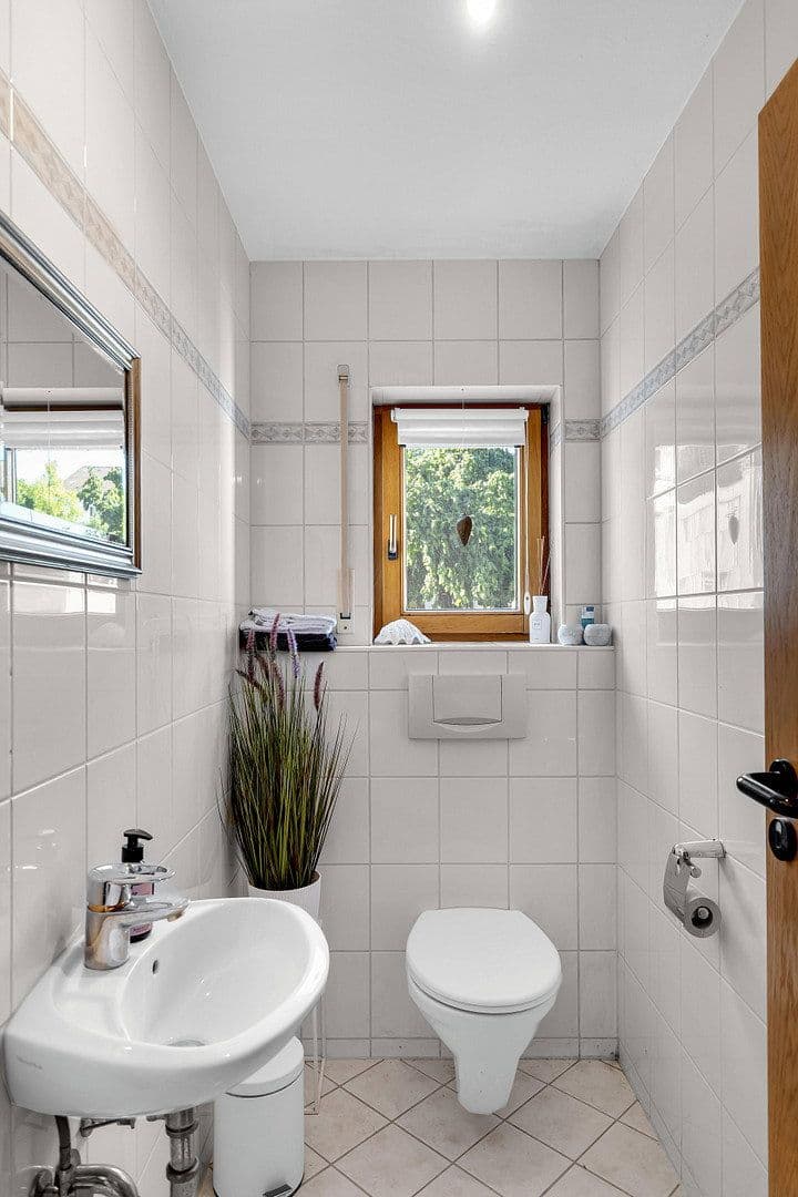 house for sale, 223 m², Crailsheim, Baden-Württemberg house for sale, 223 m², Crailsheim, Baden-Württemberg