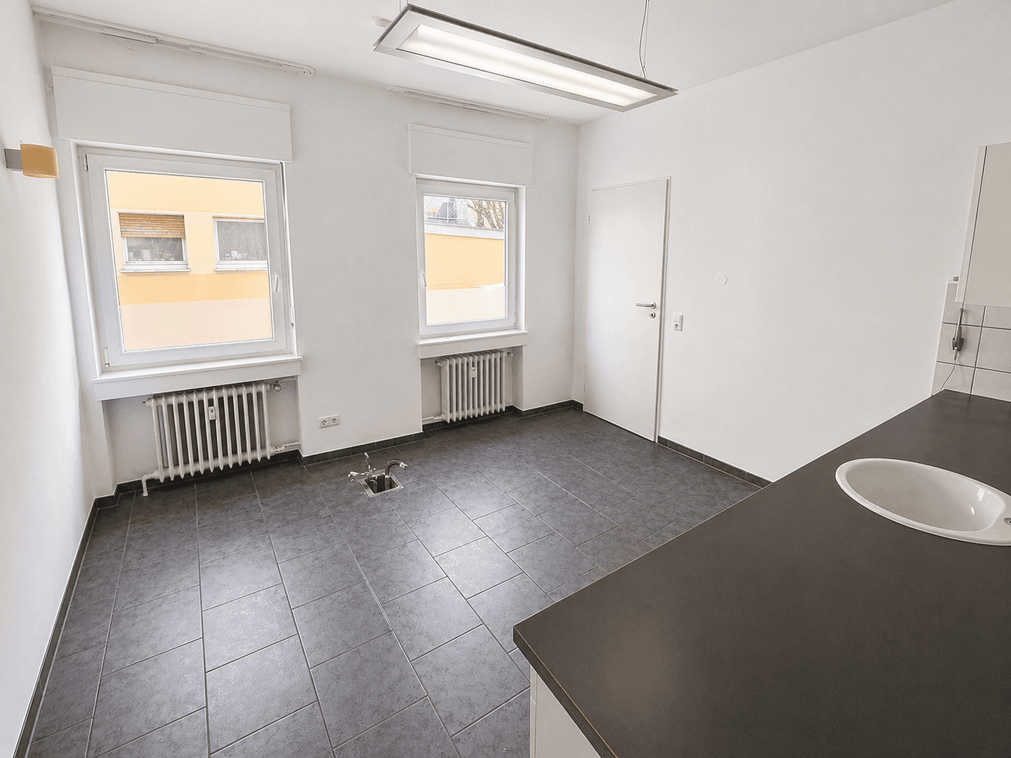 office to rent, 134 m², Bonn, North Rhine-Westphalia office to rent, 134 m², Bonn, North Rhine-Westphalia