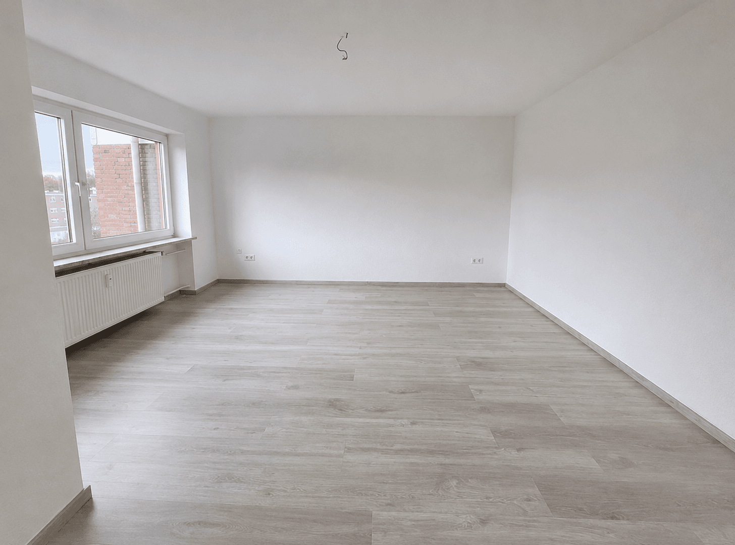 4 bedroom flat to rent, 81 m², Wilhelmshaven, Lower Saxony 4 bedroom flat to rent, 81 m², Wilhelmshaven, Lower Saxony