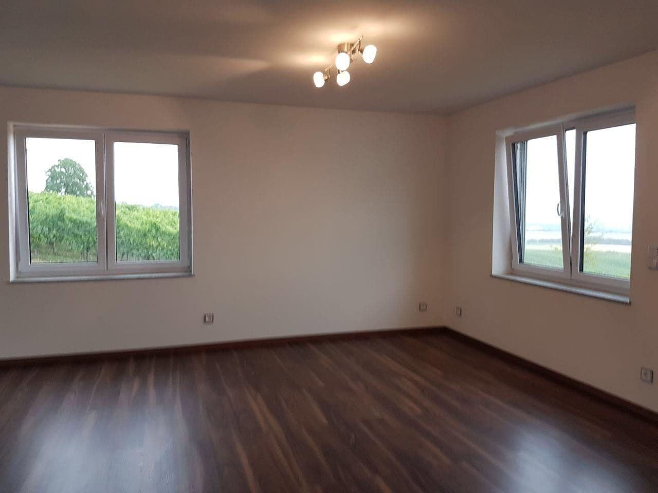 house to rent, 219 m², Essenheim, Rhineland-Palatinate house to rent, 219 m², Essenheim, Rhineland-Palatinate
