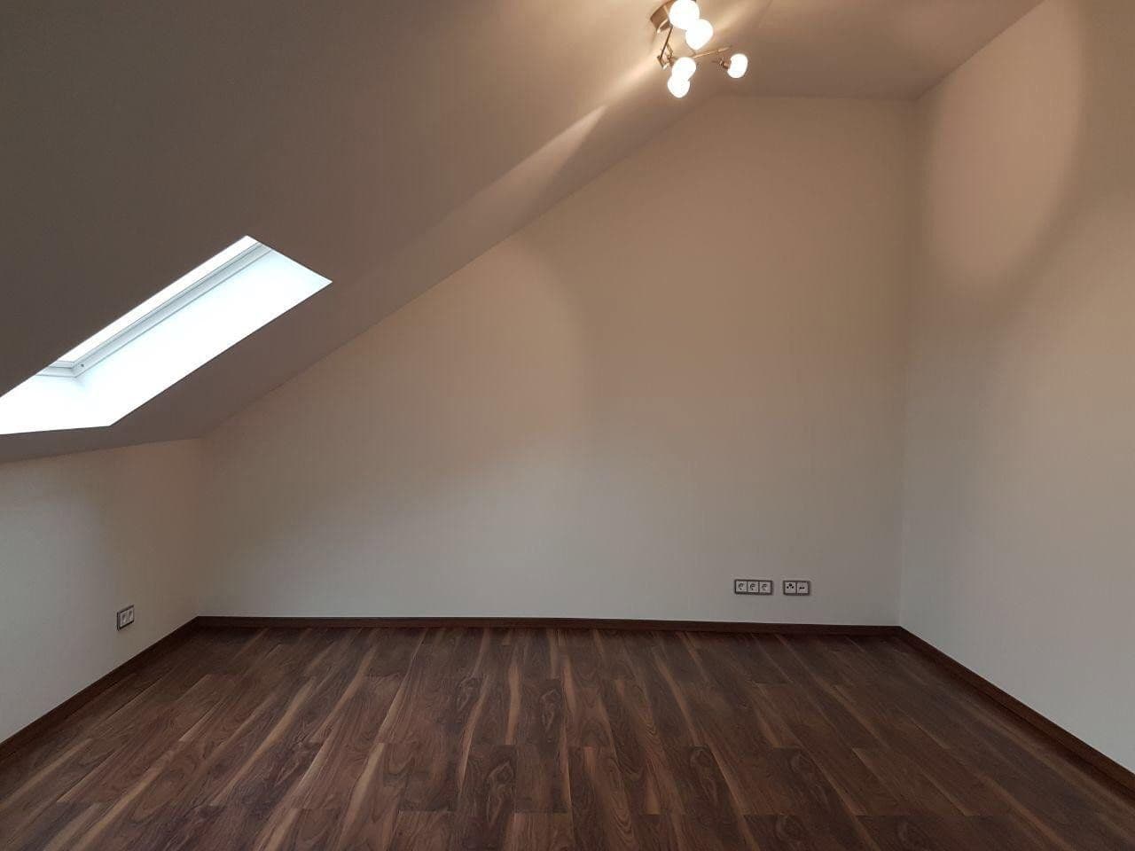 house to rent, 219 m², Essenheim, Rhineland-Palatinate house to rent, 219 m², Essenheim, Rhineland-Palatinate