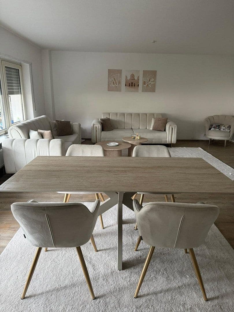 3 bedroom with open-plan kitchen flat to rent, 108 m², Mannheim, Baden-Württemberg 3 bedroom with open-plan kitchen flat to rent, 108 m², Mannheim, Baden-Württemberg