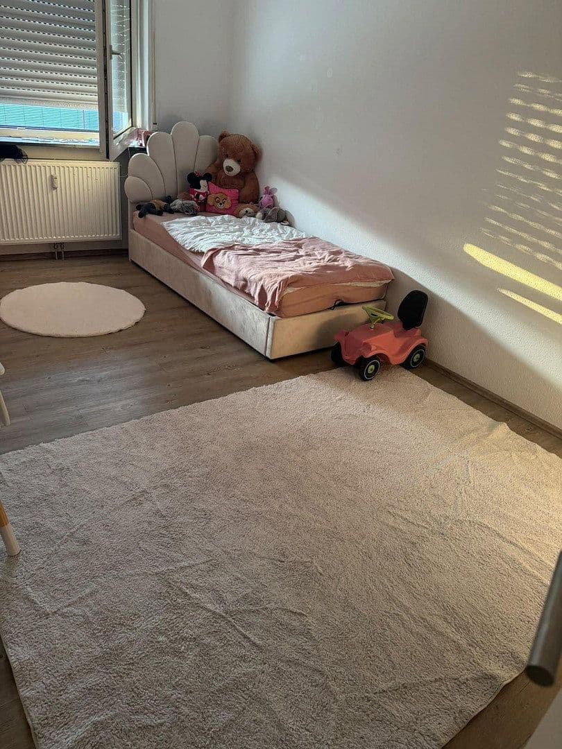 3 bedroom with open-plan kitchen flat to rent, 108 m², Mannheim, Baden-Württemberg 3 bedroom with open-plan kitchen flat to rent, 108 m², Mannheim, Baden-Württemberg