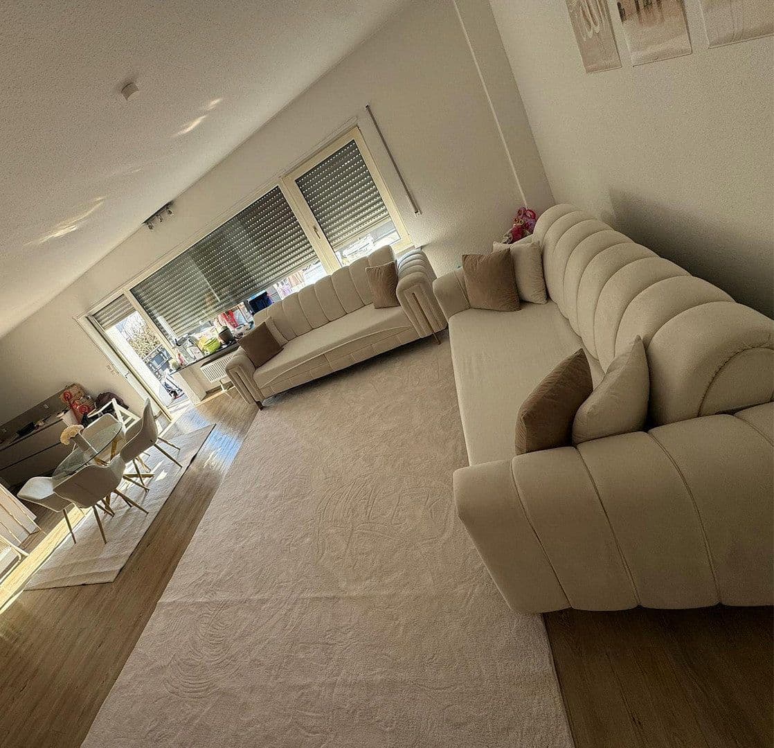 3 bedroom with open-plan kitchen flat to rent, 108 m², Mannheim, Baden-Württemberg 3 bedroom with open-plan kitchen flat to rent, 108 m², Mannheim, Baden-Württemberg