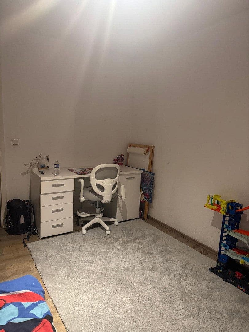 3 bedroom with open-plan kitchen flat to rent, 108 m², Mannheim, Baden-Württemberg 3 bedroom with open-plan kitchen flat to rent, 108 m², Mannheim, Baden-Württemberg