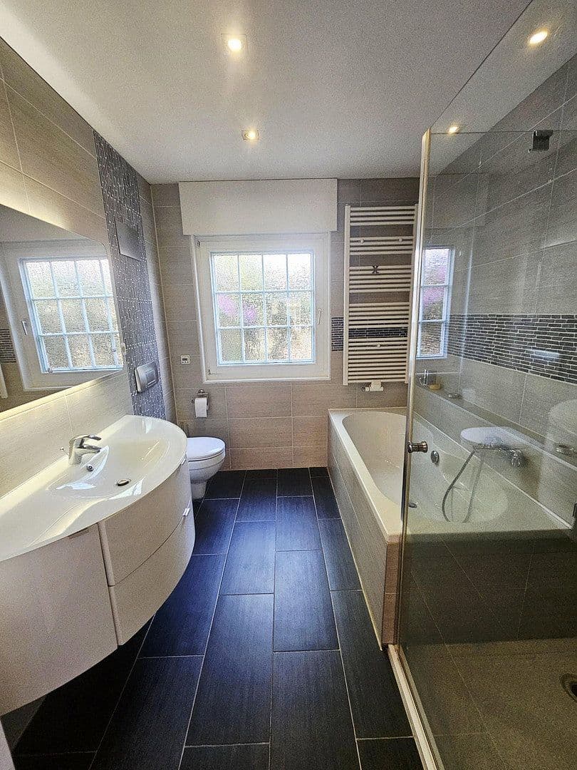 house for sale, 174 m², Troisdorf, North Rhine-Westphalia house for sale, 174 m², Troisdorf, North Rhine-Westphalia
