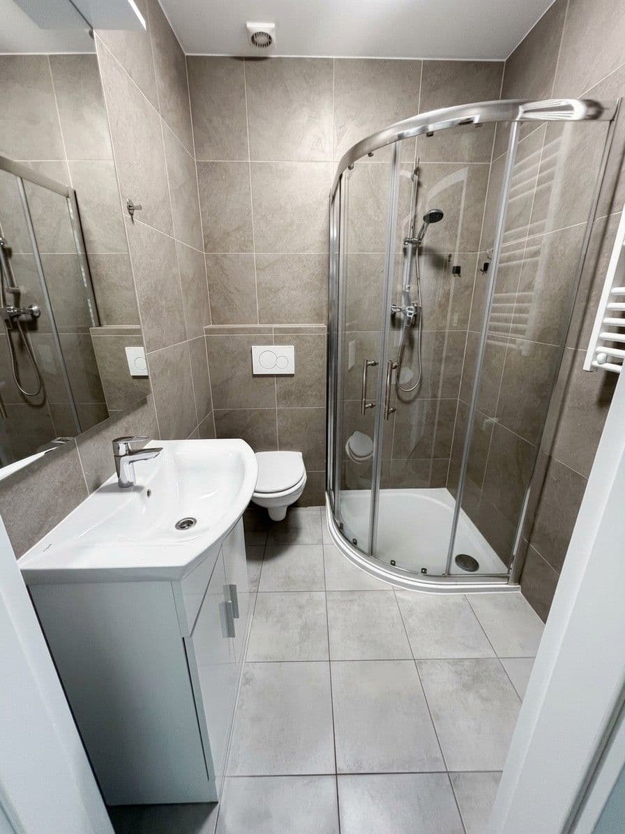 1 bedroom with open-plan kitchen flat to rent, 30 m², Antonína Dvořáka, Dobříš, Středočeský Region 1 bedroom with open-plan kitchen flat to rent, 30 m², Antonína Dvořáka, Dobříš, Středočeský Region