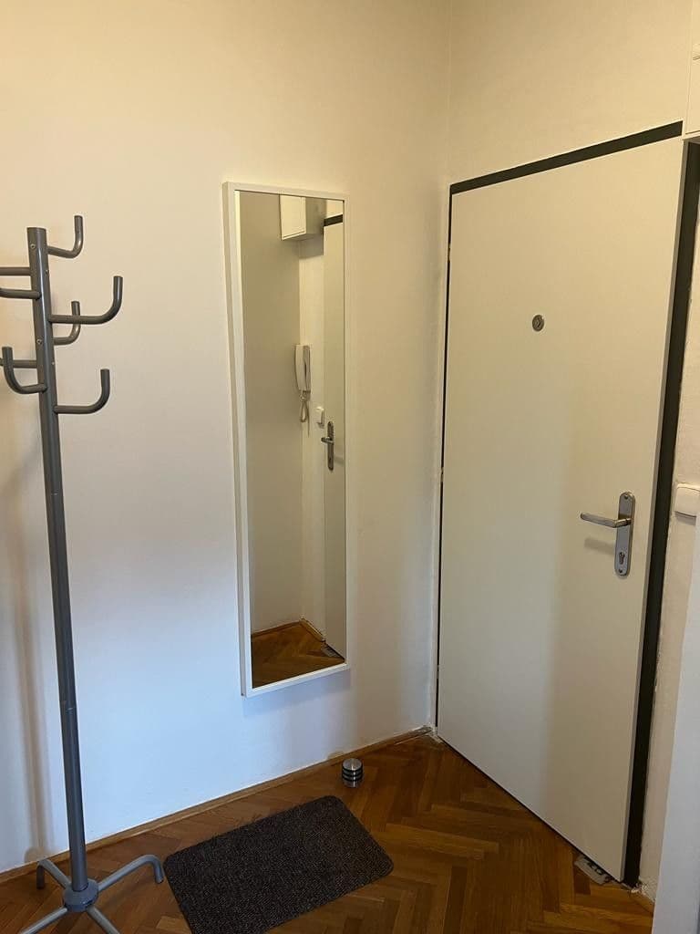 1 bedroom with open-plan kitchen flat to rent, 50 m², Vršovická, Prague, Prague 1 bedroom with open-plan kitchen flat to rent, 50 m², Vršovická, Prague, Prague