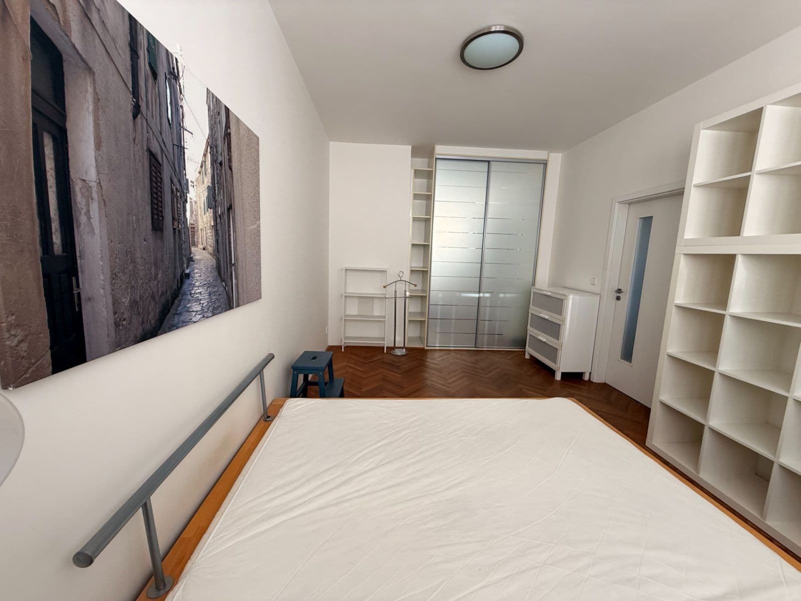 1 bedroom with open-plan kitchen flat to rent, 50 m², Vršovická, Prague, Prague 1 bedroom with open-plan kitchen flat to rent, 50 m², Vršovická, Prague, Prague