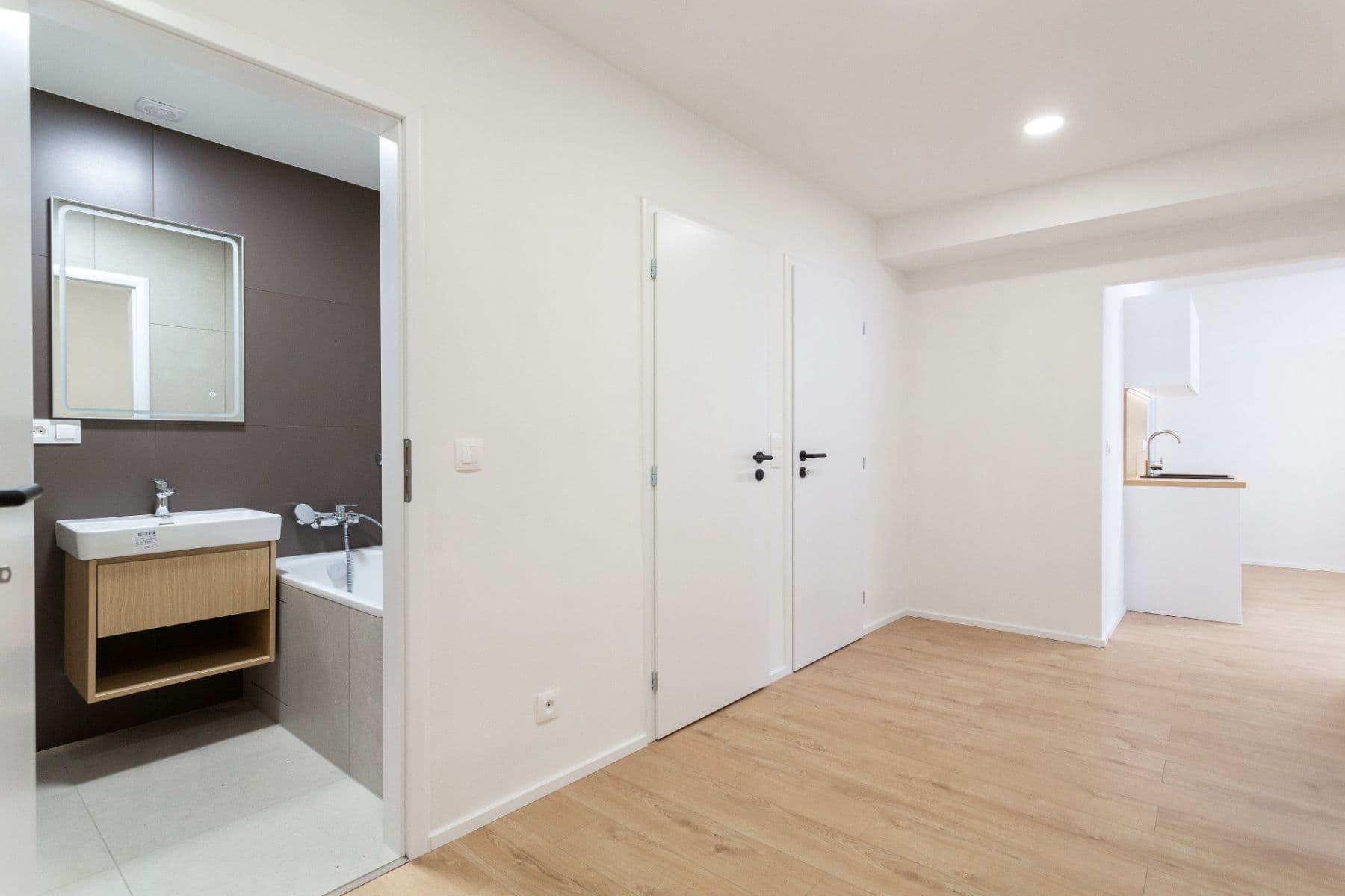 2 bedroom with open-plan kitchen flat for sale, 70 m², Nučická, Prague, Prague 2 bedroom with open-plan kitchen flat for sale, 70 m², Nučická, Prague, Prague