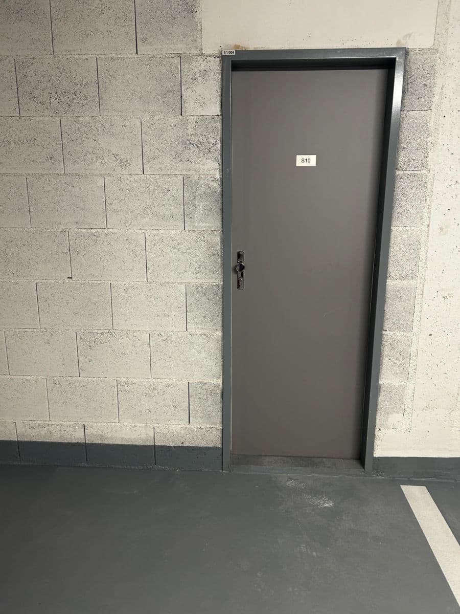 garage to rent, 13 m², Prague, Prague garage to rent, 13 m², Prague, Prague
