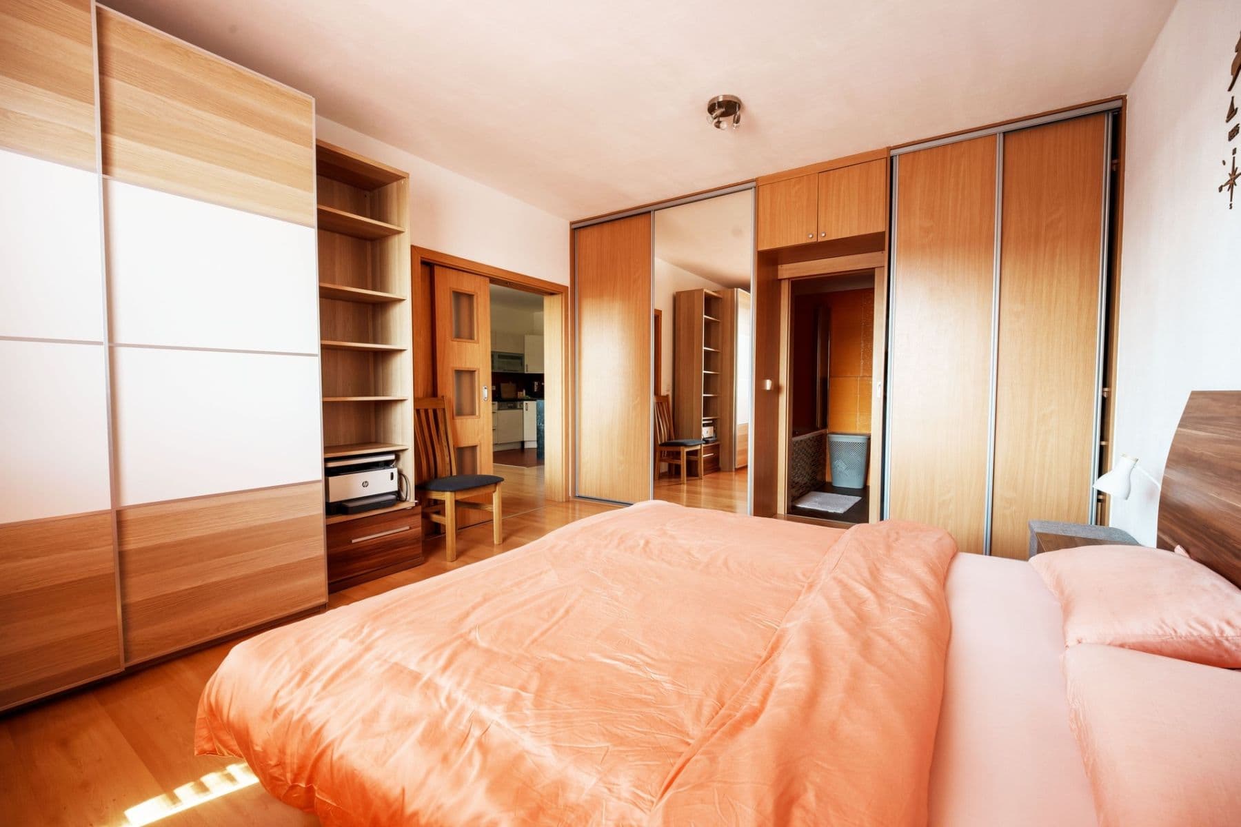 1 bedroom with open-plan kitchen flat to rent, 62 m², Jana Přibíka, Prague, Prague 1 bedroom with open-plan kitchen flat to rent, 62 m², Jana Přibíka, Prague, Prague