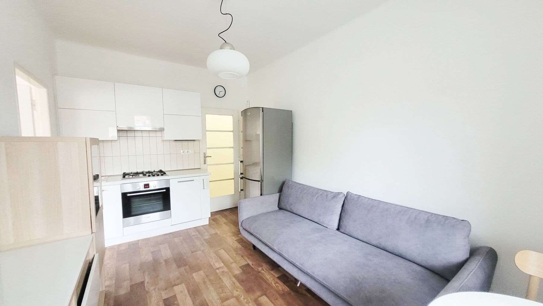 1 bedroom with open-plan kitchen flat to rent, 45 m², Kolbenova, Prague, Prague 1 bedroom with open-plan kitchen flat to rent, 45 m², Kolbenova, Prague, Prague