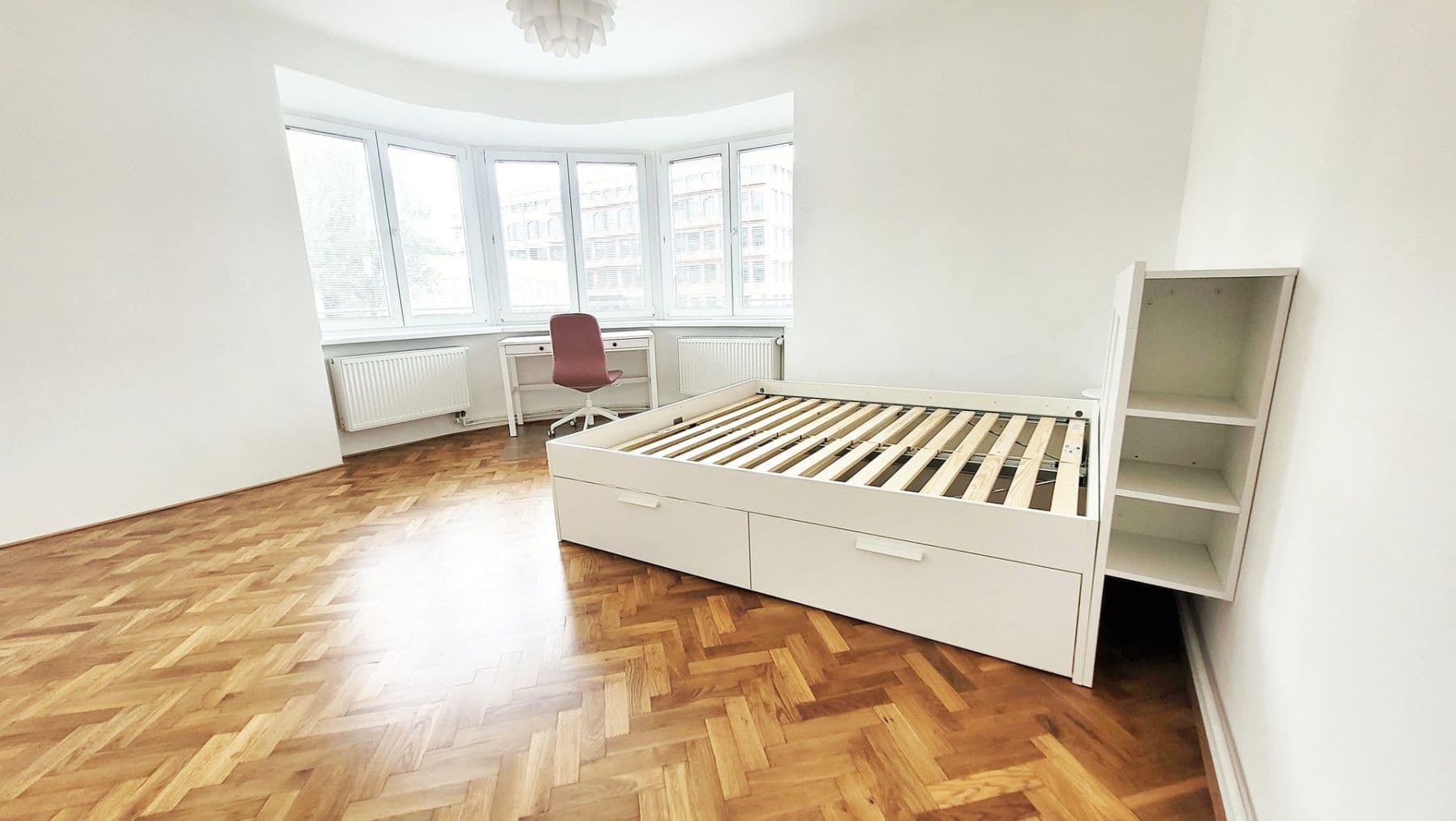 1 bedroom with open-plan kitchen flat to rent, 45 m², Kolbenova, Prague, Prague 1 bedroom with open-plan kitchen flat to rent, 45 m², Kolbenova, Prague, Prague