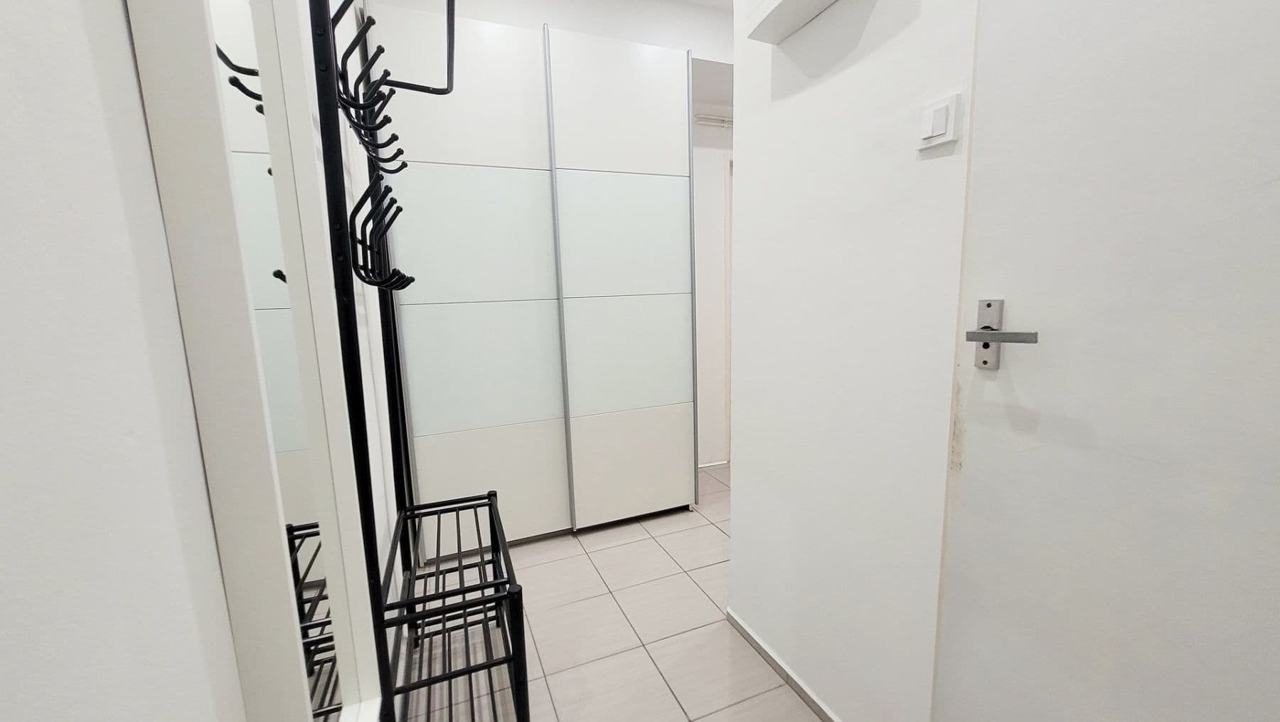 1 bedroom with open-plan kitchen flat to rent, 45 m², Kolbenova, Prague, Prague 1 bedroom with open-plan kitchen flat to rent, 45 m², Kolbenova, Prague, Prague