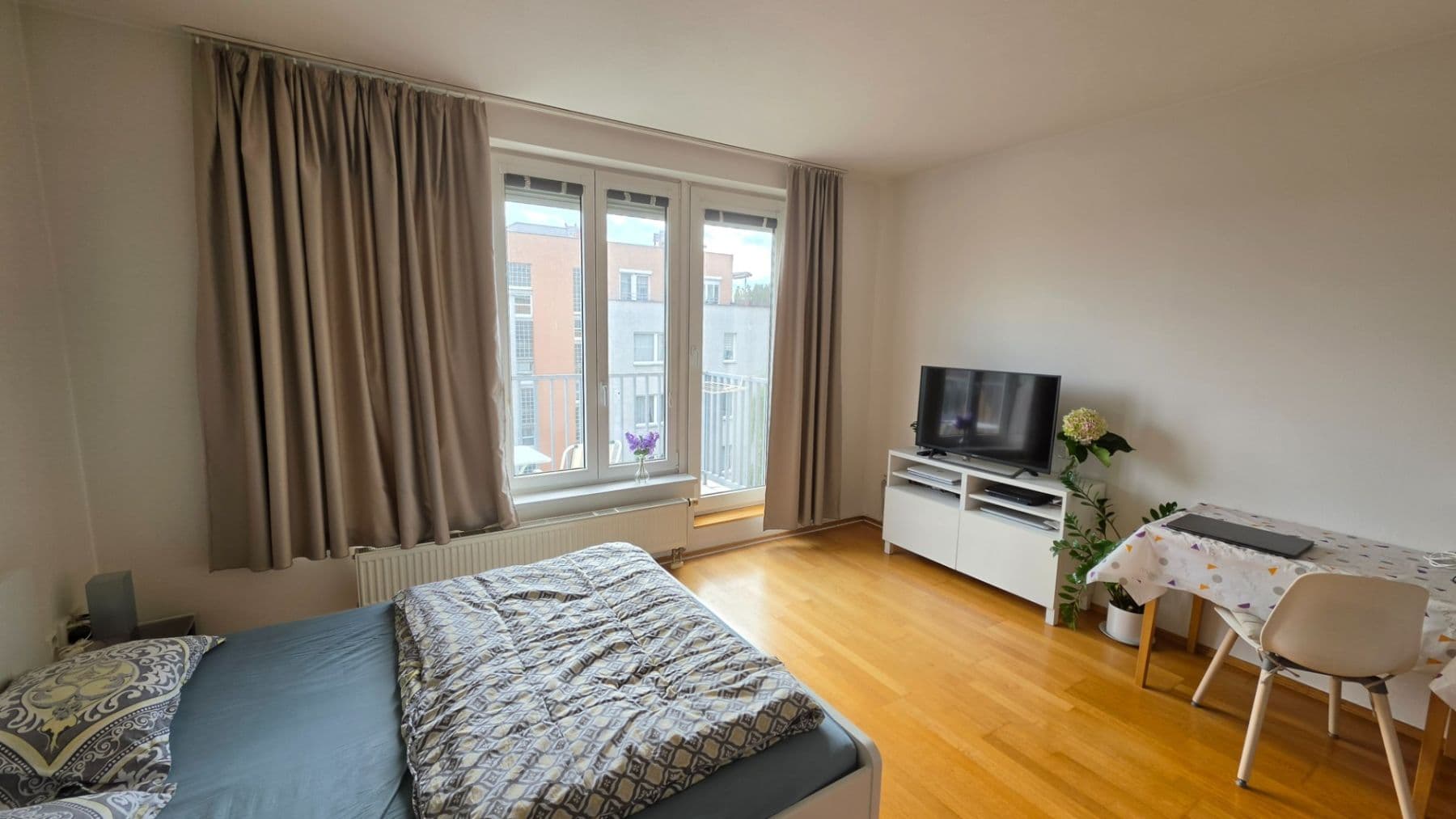 Studio flat to rent, 30 m², Počernická, Prague, Prague Studio flat to rent, 30 m², Počernická, Prague, Prague