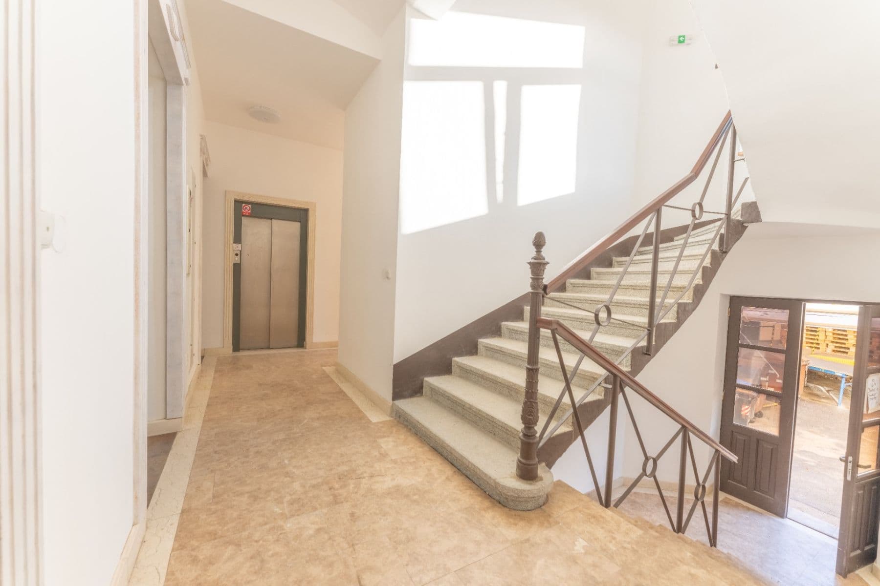 Small studio flat to rent, 22 m², Perunova, Prague, Prague Small studio flat to rent, 22 m², Perunova, Prague, Prague