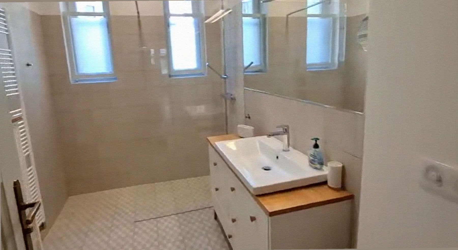 1 bedroom with open-plan kitchen flat to rent, 84 m², Žatecká, Prague, Prague 1 bedroom with open-plan kitchen flat to rent, 84 m², Žatecká, Prague, Prague