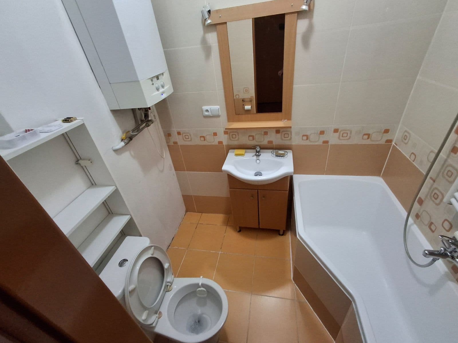 1 bedroom with open-plan kitchen flat to rent, 39 m², Pod Vilami, Prague, Prague 1 bedroom with open-plan kitchen flat to rent, 39 m², Pod Vilami, Prague, Prague