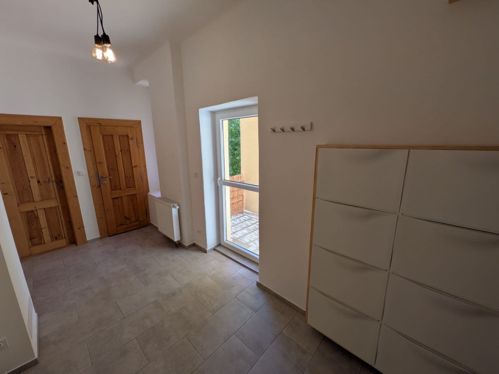 1 bedroom with open-plan kitchen flat to rent, 66 m², Edvarda Beneše, Plzeň, Plzeňský Region 1 bedroom with open-plan kitchen flat to rent, 66 m², Edvarda Beneše, Plzeň, Plzeňský Region