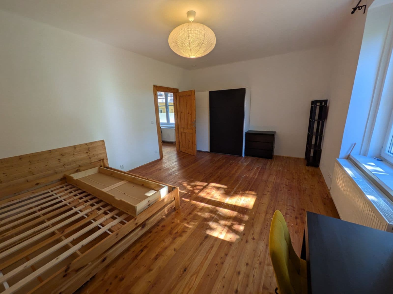 1 bedroom with open-plan kitchen flat to rent, 66 m², Edvarda Beneše, Plzeň, Plzeňský Region 1 bedroom with open-plan kitchen flat to rent, 66 m², Edvarda Beneše, Plzeň, Plzeňský Region