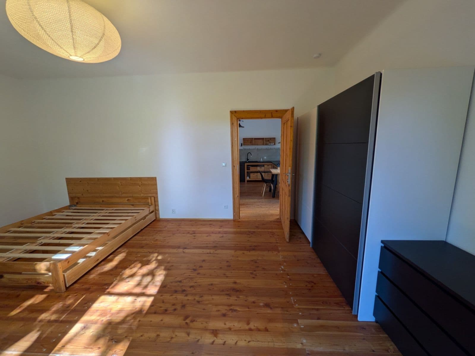 1 bedroom with open-plan kitchen flat to rent, 66 m², Edvarda Beneše, Plzeň, Plzeňský Region 1 bedroom with open-plan kitchen flat to rent, 66 m², Edvarda Beneše, Plzeň, Plzeňský Region